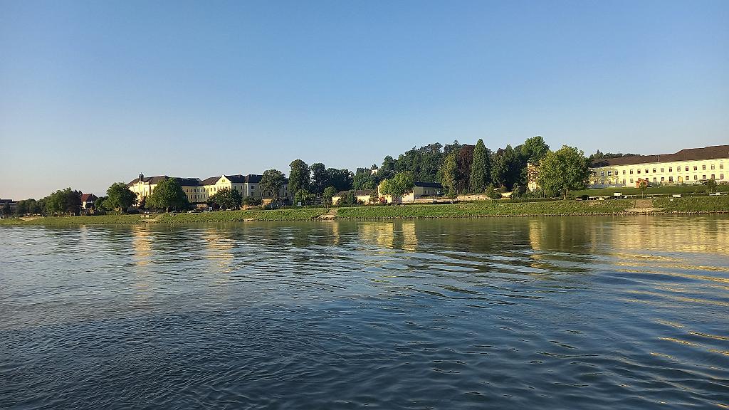 Donau (557)